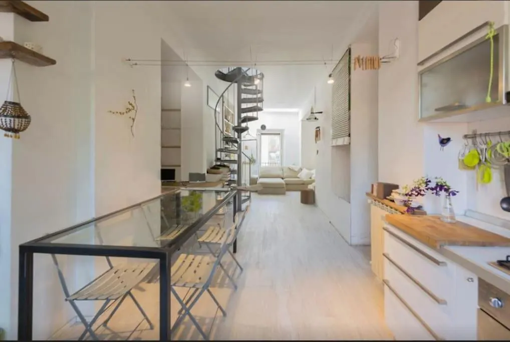 Design&Terrazzo a 5 min dal centro - Laura's House-1
